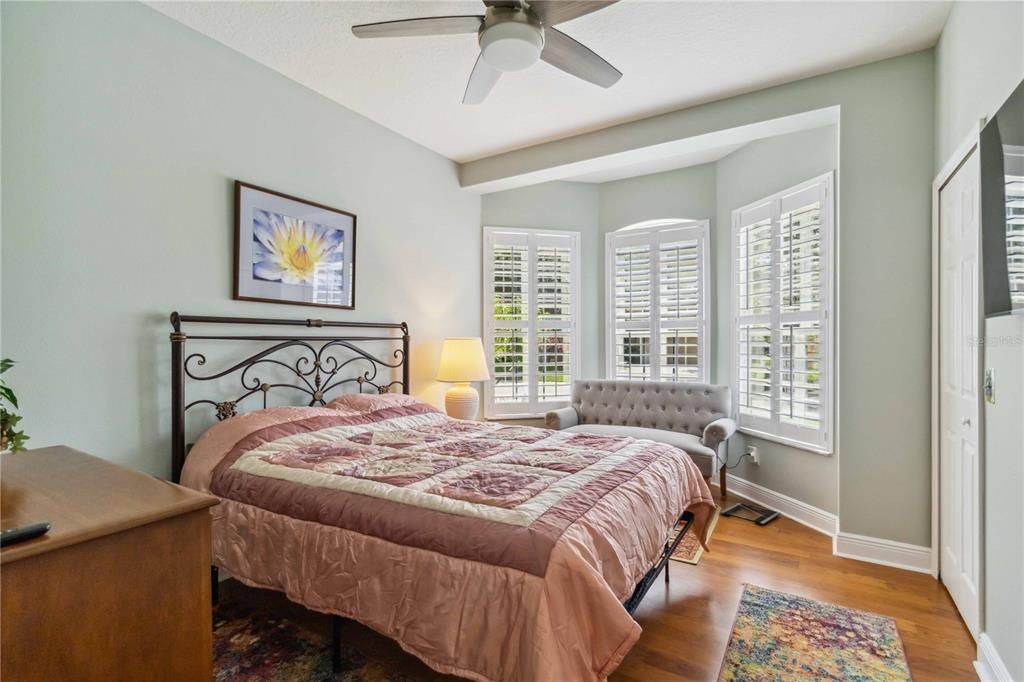 For Sale: $569,000 (3 beds, 2 baths, 1791 Square Feet)