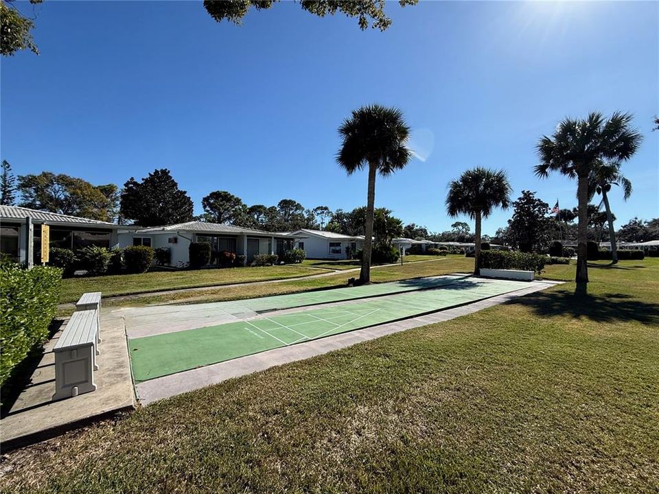 待售: $239,900 (2 贝兹, 2 浴室, 1651 平方英尺)