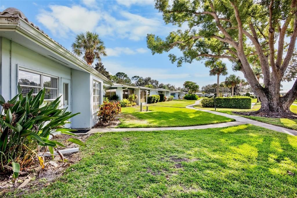 待售: $239,900 (2 贝兹, 2 浴室, 1651 平方英尺)