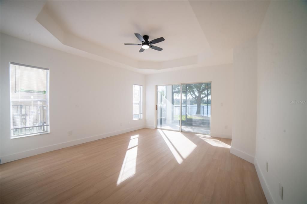 待售: $515,000 (4 贝兹, 2 浴室, 2233 平方英尺)