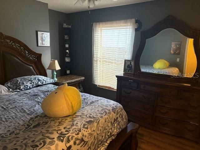 На продажу: $358,000 (3 спален, 2 ванн, 1398 Квадратных фут)