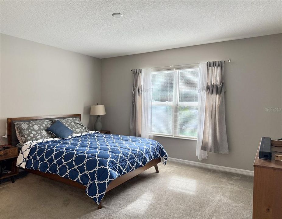 待售: $345,000 (3 贝兹, 2 浴室, 1537 平方英尺)