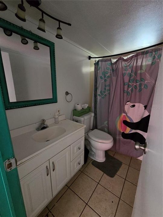 待售: $199,000 (3 贝兹, 2 浴室, 1152 平方英尺)