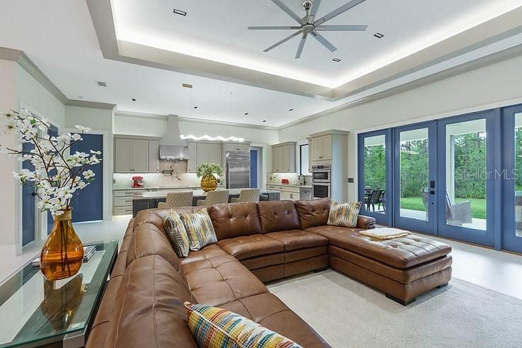 Recently Sold: $784,000 (4 beds, 3 baths, 2801 Square Feet)