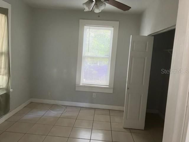 出租: $1,795 (3 贝兹, 1 浴室, 1162 平方英尺)