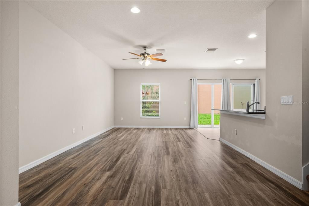 待售: $284,900 (3 贝兹, 2 浴室, 1602 平方英尺)