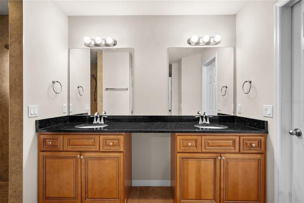 待售: $284,900 (3 贝兹, 2 浴室, 1602 平方英尺)