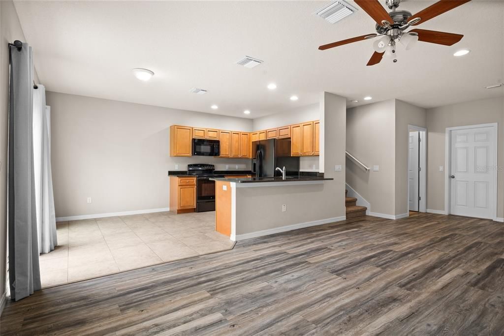 待售: $284,900 (3 贝兹, 2 浴室, 1602 平方英尺)