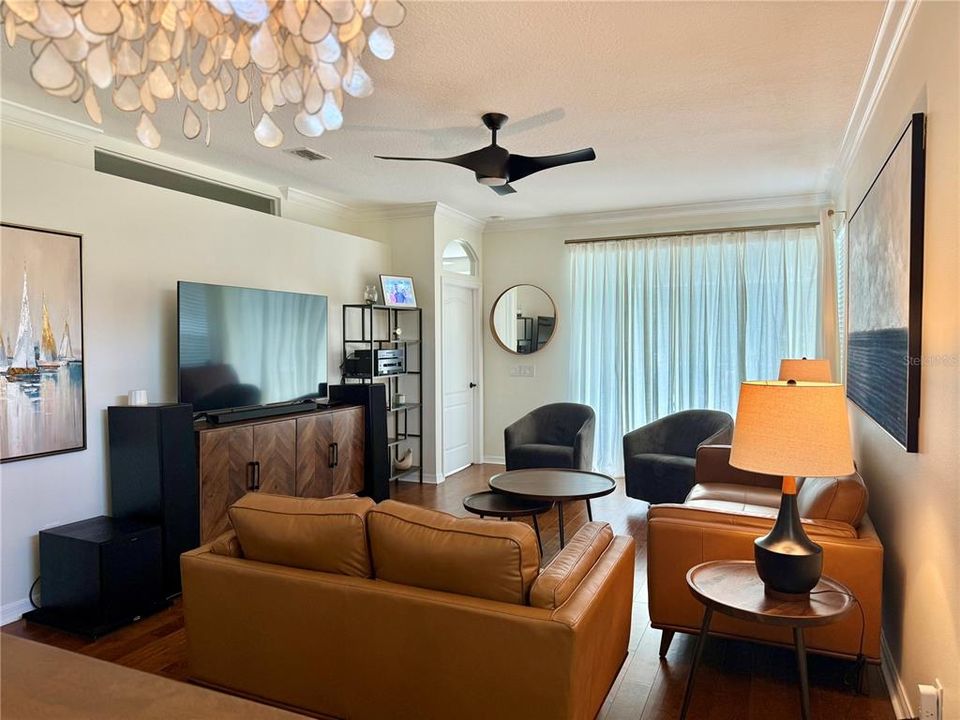 待售: $525,000 (2 贝兹, 2 浴室, 1544 平方英尺)