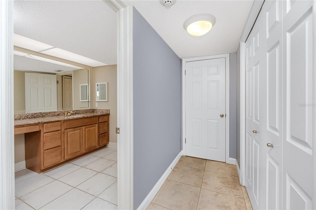 En Venta: $299,900 (1 camas, 2 baños, 1235 Pies cuadrados)