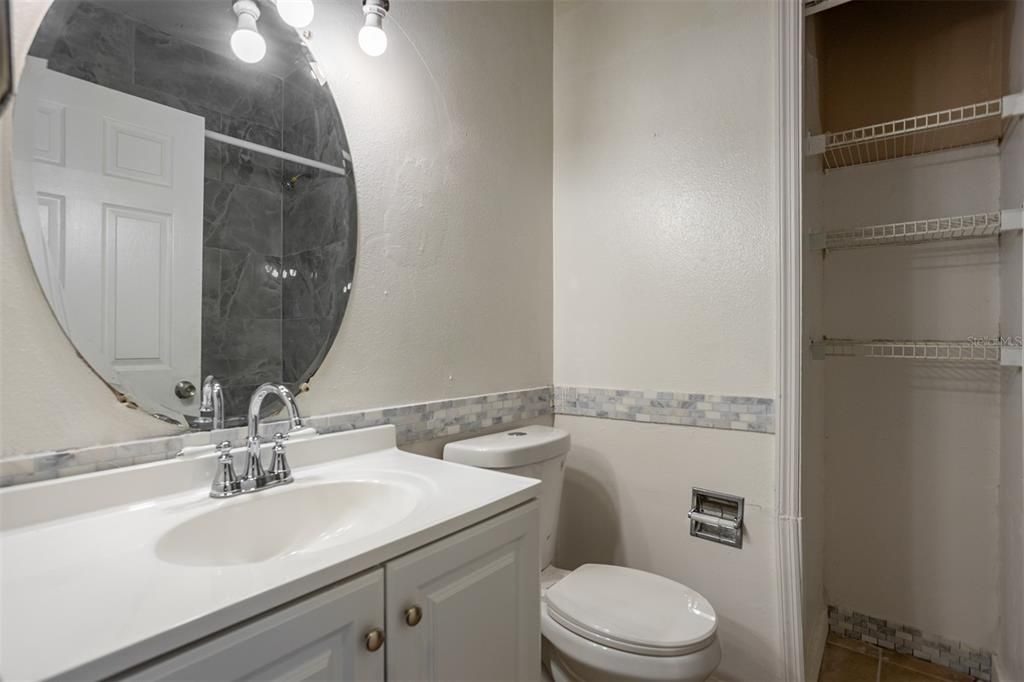 For Sale: $294,999 (4 beds, 2 baths, 1484 Square Feet)