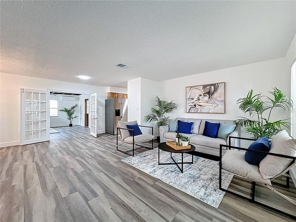 En Venta: $364,900 (3 camas, 2 baños, 1582 Pies cuadrados)