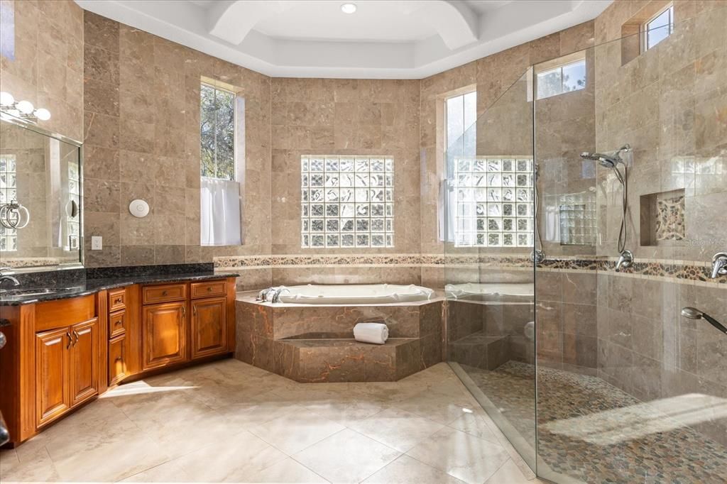 For Sale: $3,550,000 (8 beds, 6 baths, 12000 Square Feet)