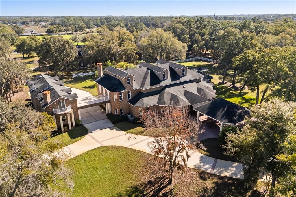 For Sale: $3,550,000 (8 beds, 6 baths, 12000 Square Feet)
