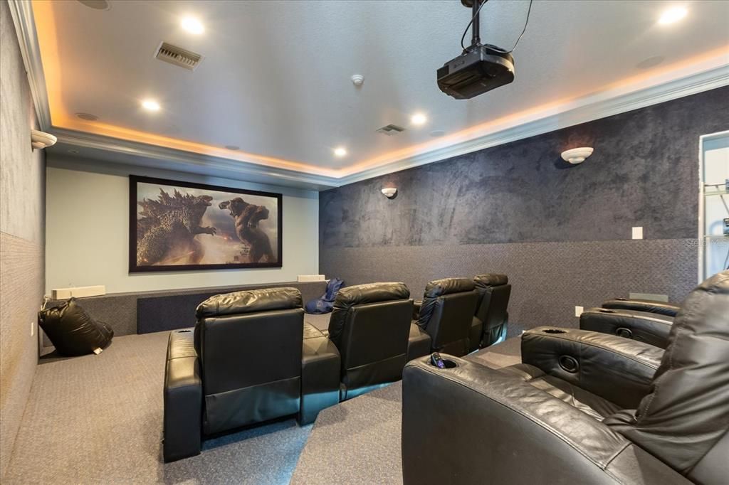 For Sale: $3,550,000 (8 beds, 6 baths, 12000 Square Feet)