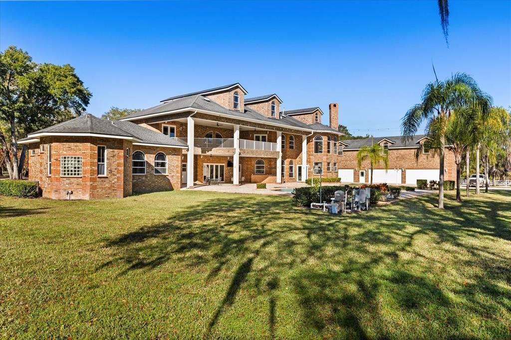 For Sale: $3,550,000 (8 beds, 6 baths, 12000 Square Feet)