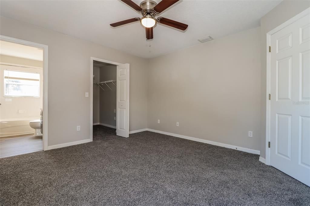 На продажу: $425,000 (3 спален, 2 ванн, 1353 Квадратных фут)