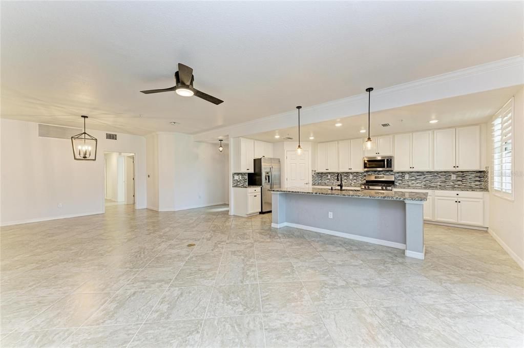 En Venta: $535,000 (3 camas, 2 baños, 1786 Pies cuadrados)