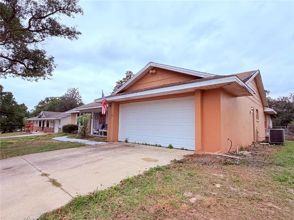 En Venta: $257,000 (3 camas, 2 baños, 1658 Pies cuadrados)