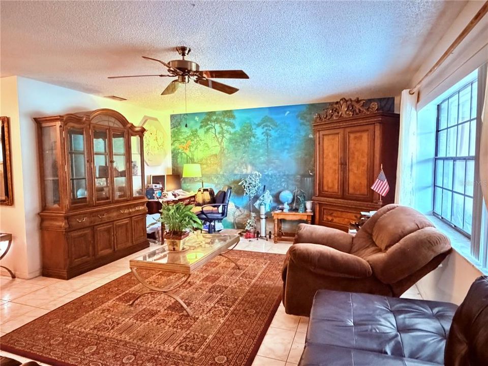 En Venta: $257,000 (3 camas, 2 baños, 1658 Pies cuadrados)