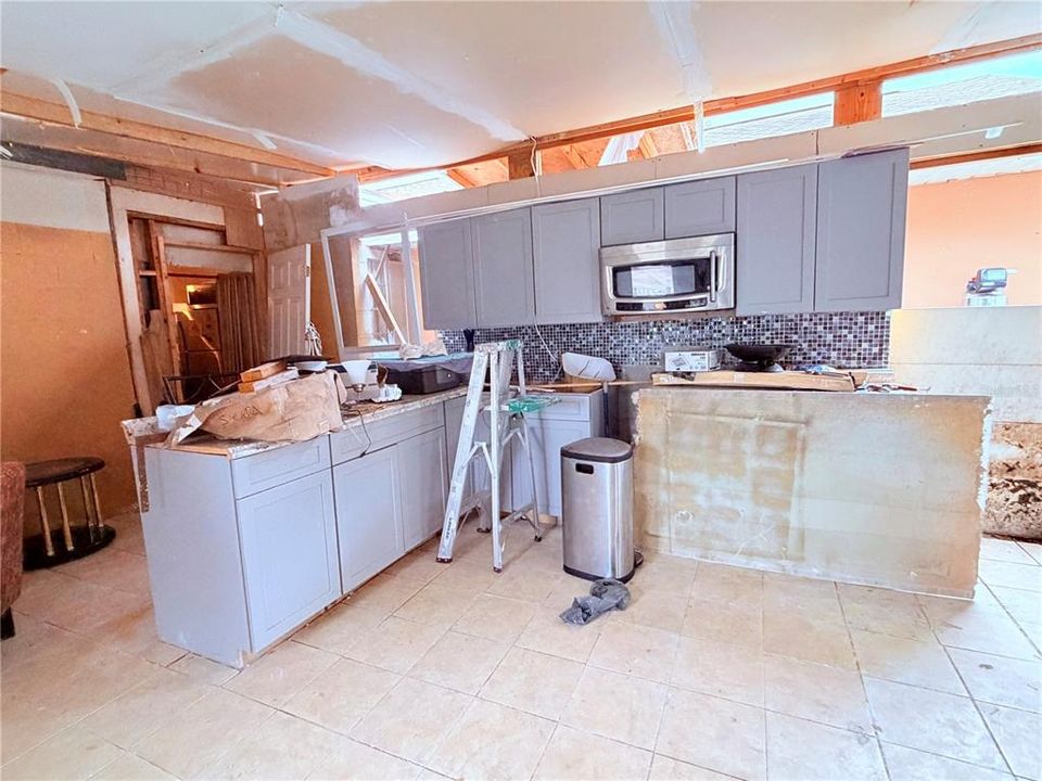 En Venta: $257,000 (3 camas, 2 baños, 1658 Pies cuadrados)