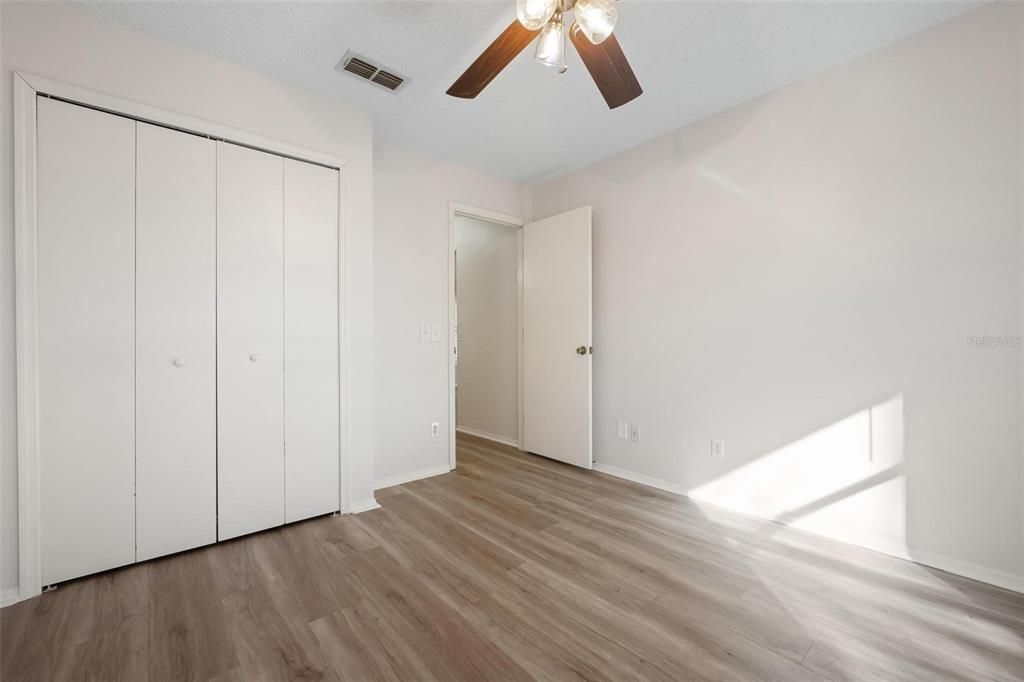 В аренду: $2,500 (3 спален, 2 ванн, 1376 Квадратных фут)