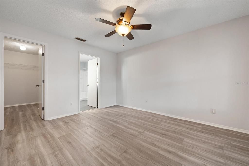 В аренду: $2,500 (3 спален, 2 ванн, 1376 Квадратных фут)