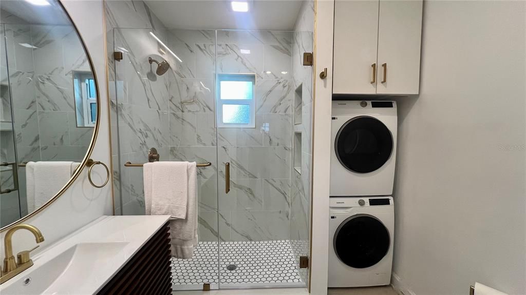 For Rent: $2,000 (1 beds, 1 baths, 640 Square Feet)