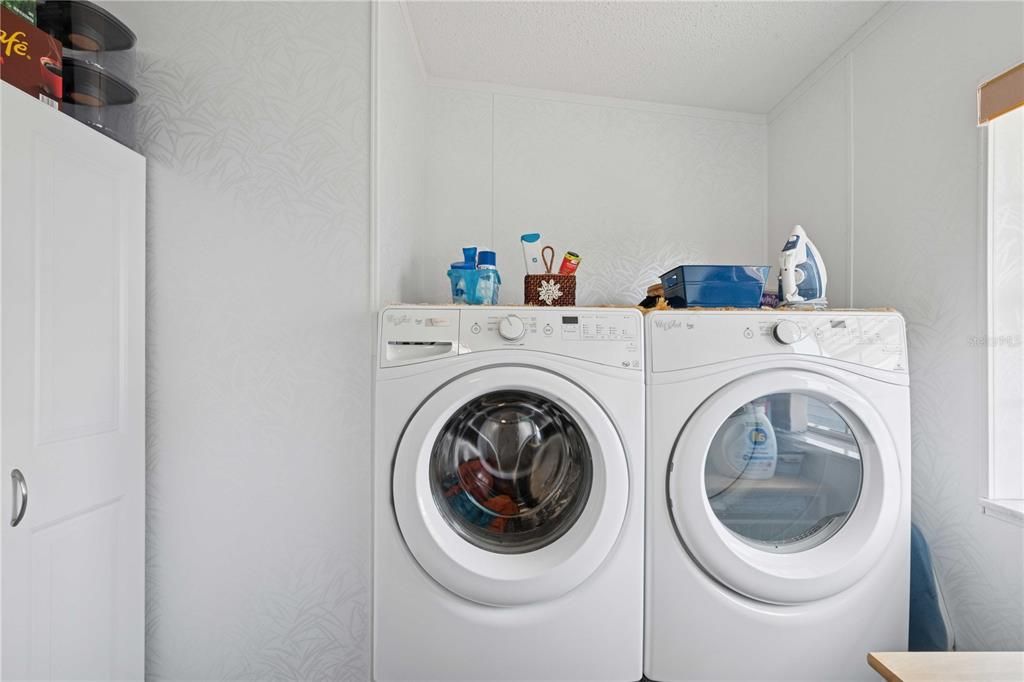 待售: $293,000 (3 贝兹, 2 浴室, 2050 平方英尺)