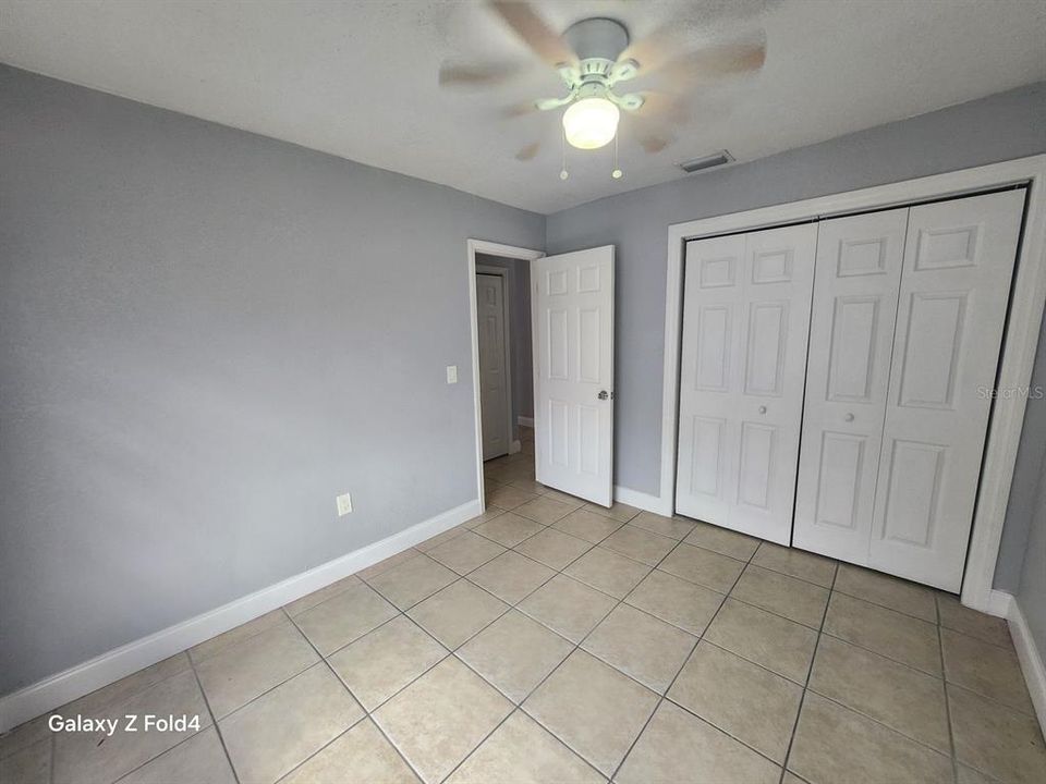 出租: $1,395 (2 贝兹, 1 浴室, 950 平方英尺)