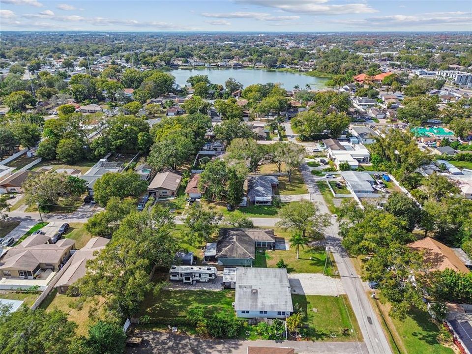 En Venta: $489,900 (4 camas, 2 baños, 1404 Pies cuadrados)