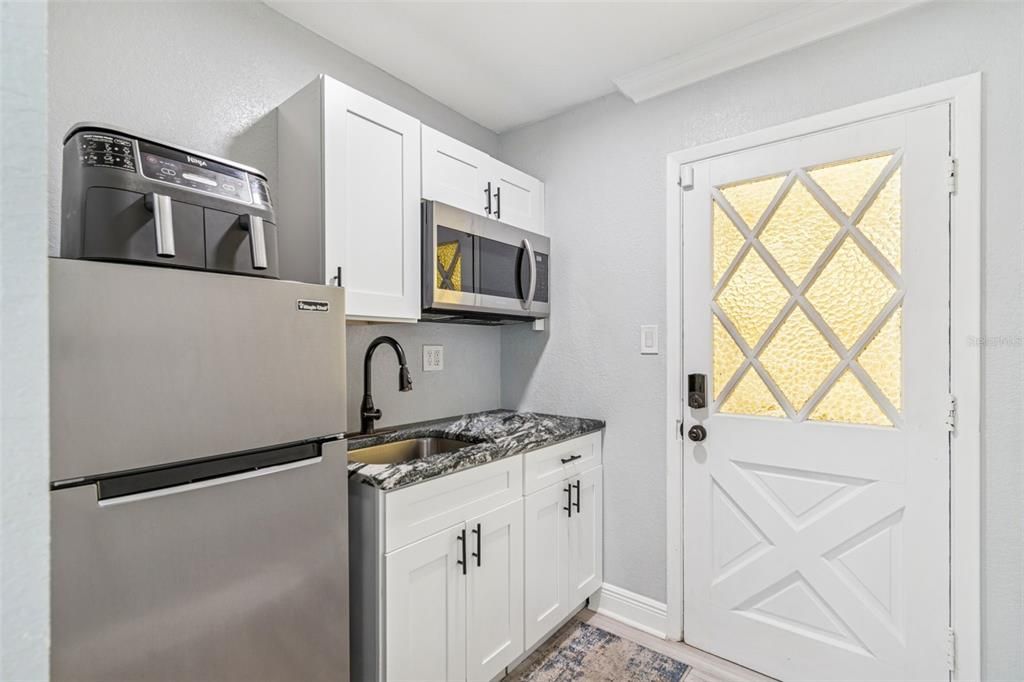 En Venta: $489,900 (4 camas, 2 baños, 1404 Pies cuadrados)