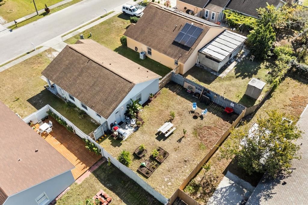 For Sale: $305,000 (3 beds, 2 baths, 1056 Square Feet)