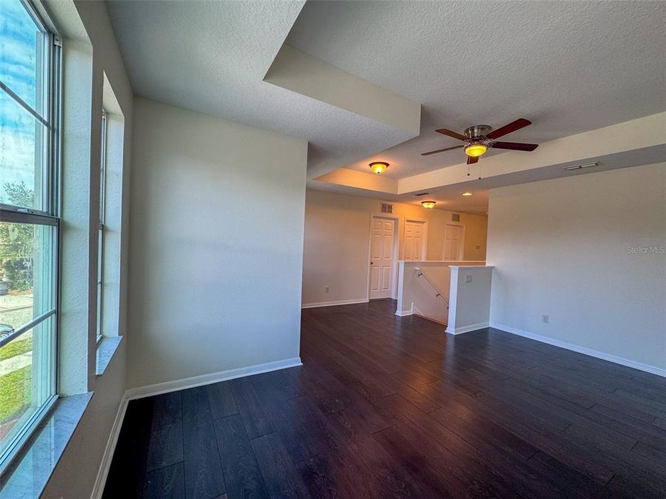 出租: $2,950 (3 贝兹, 2 浴室, 2516 平方英尺)