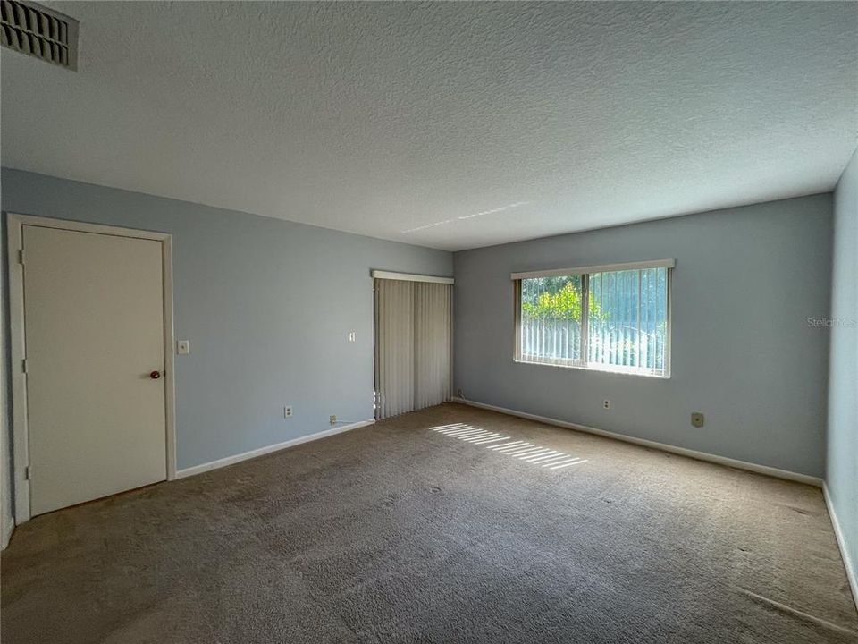 На продажу: $194,000 (2 спален, 2 ванн, 1097 Квадратных фут)