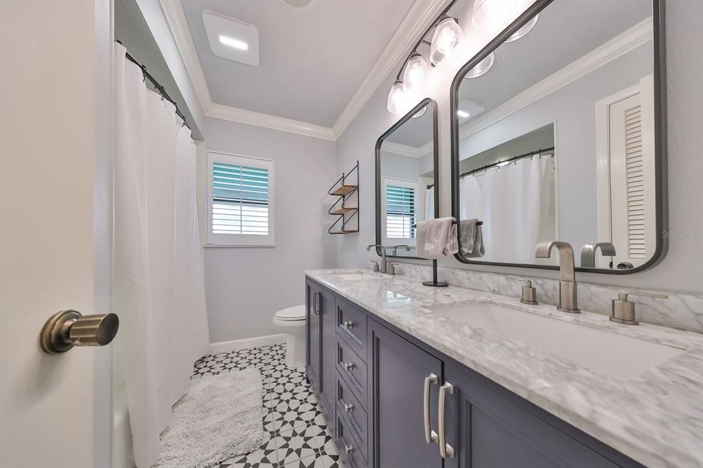 For Rent: $3,999 (4 beds, 3 baths, 2867 Square Feet)