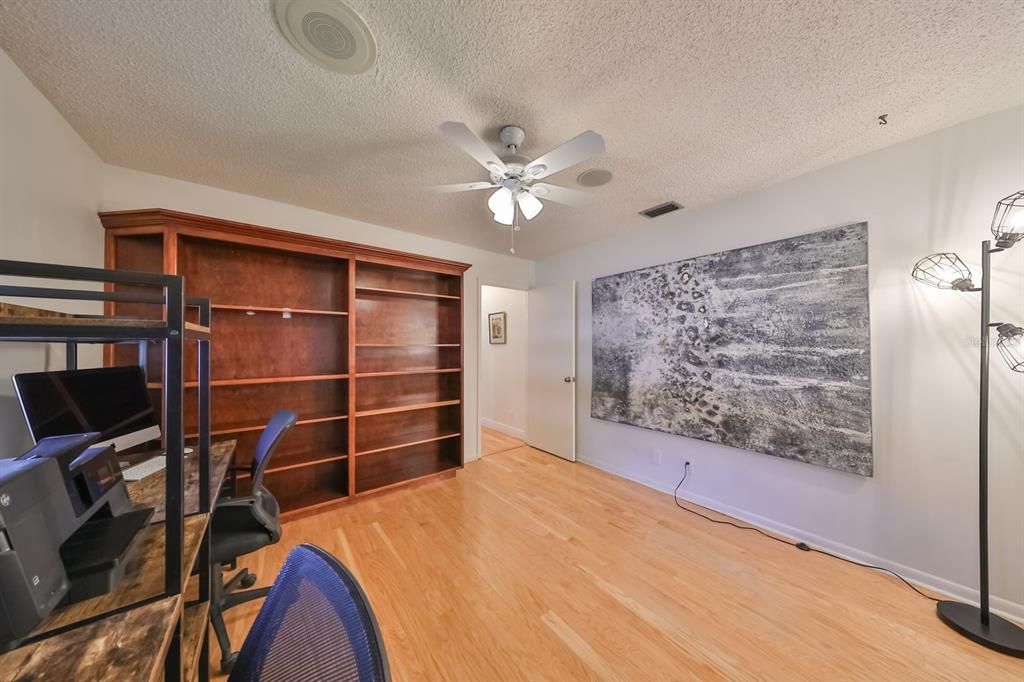 For Rent: $3,999 (4 beds, 3 baths, 2867 Square Feet)