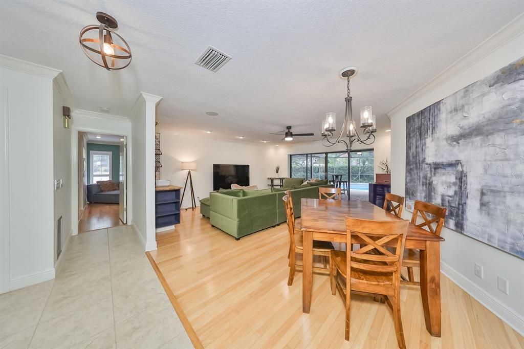 For Rent: $3,999 (4 beds, 3 baths, 2867 Square Feet)