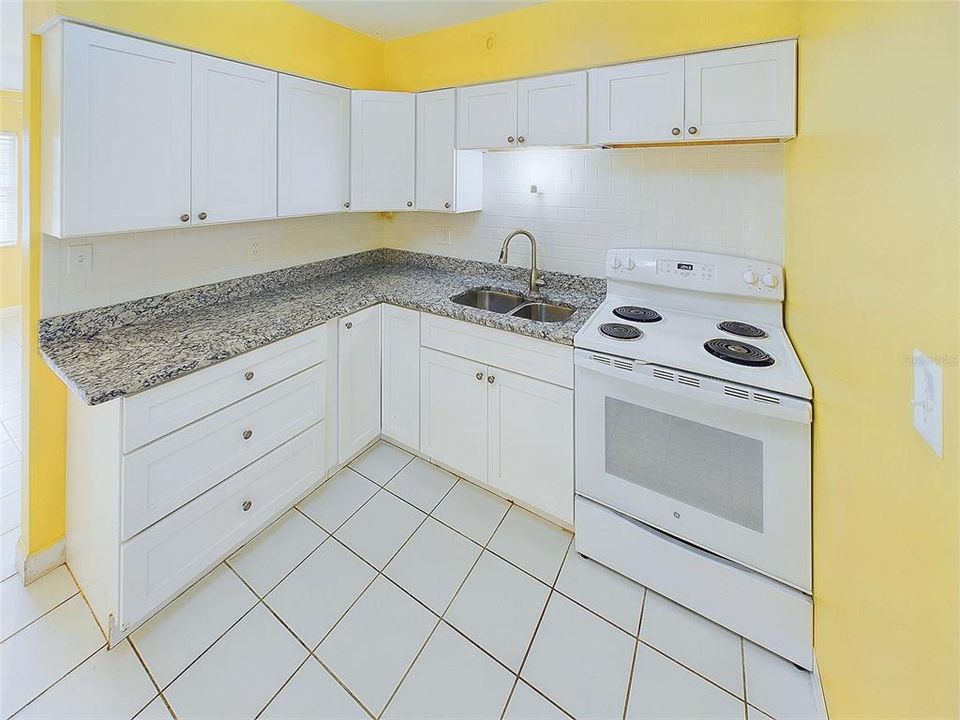 For Sale: $425,000 (4 beds, 0 baths, 1440 Square Feet)