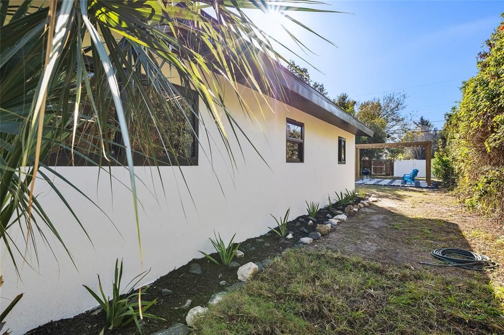 For Sale: $569,000 (3 beds, 2 baths, 1540 Square Feet)