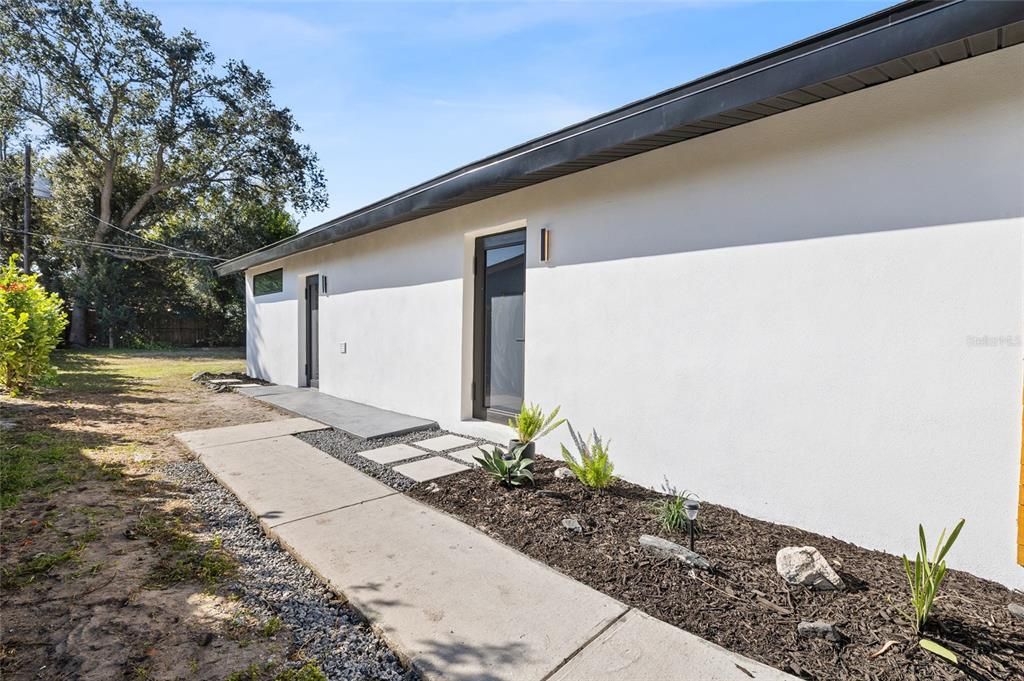 For Sale: $569,000 (3 beds, 2 baths, 1540 Square Feet)