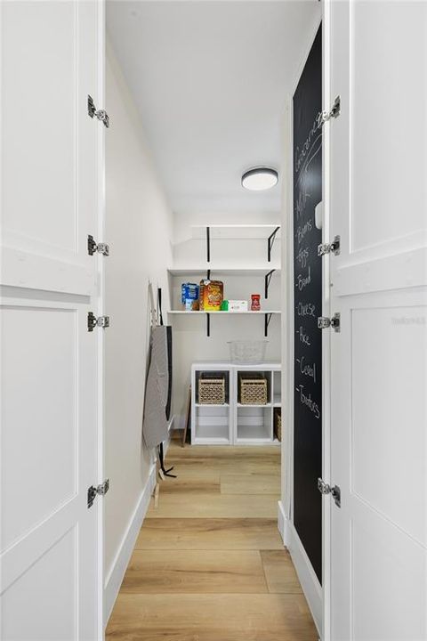 For Sale: $569,000 (3 beds, 2 baths, 1540 Square Feet)