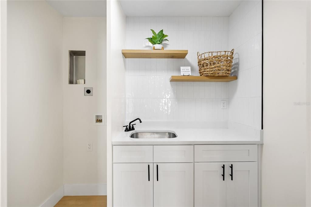 For Sale: $569,000 (3 beds, 2 baths, 1540 Square Feet)