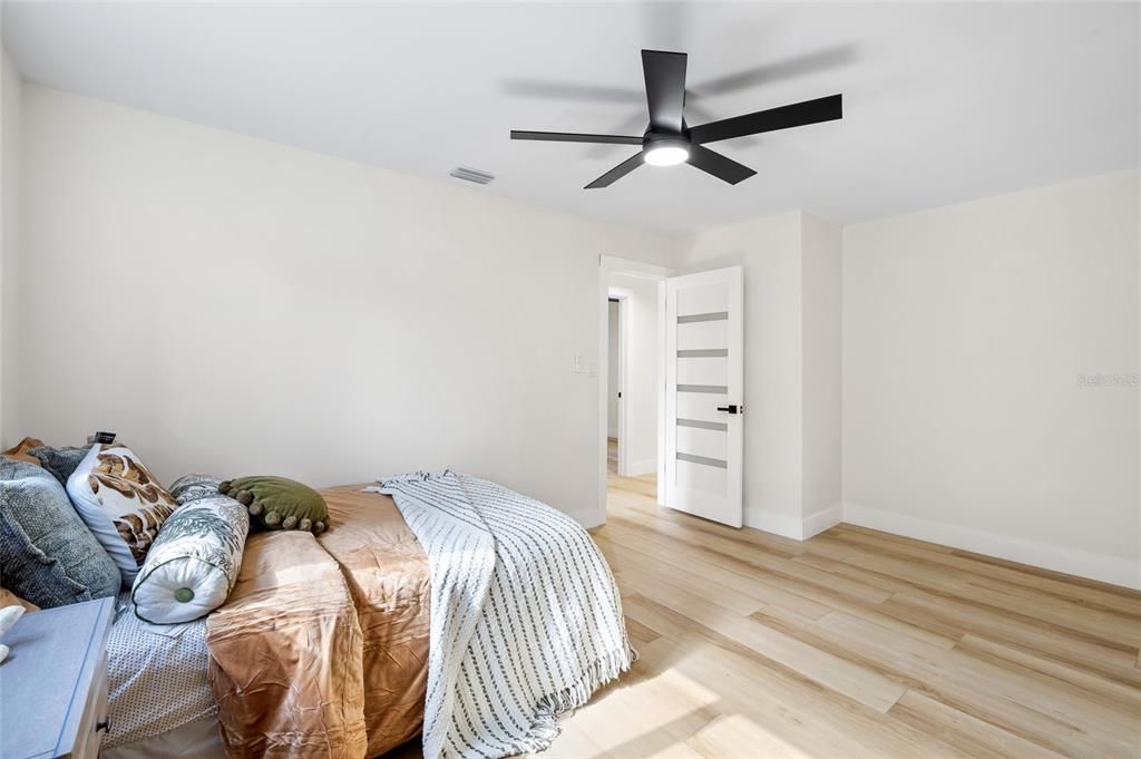 For Sale: $569,000 (3 beds, 2 baths, 1540 Square Feet)