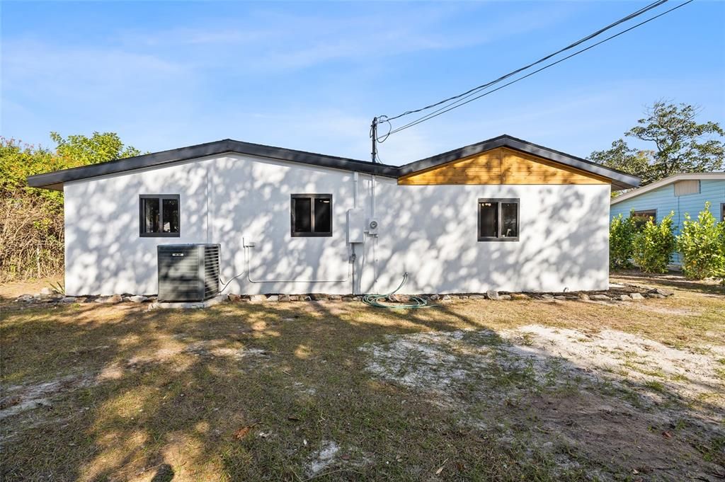 For Sale: $569,000 (3 beds, 2 baths, 1540 Square Feet)