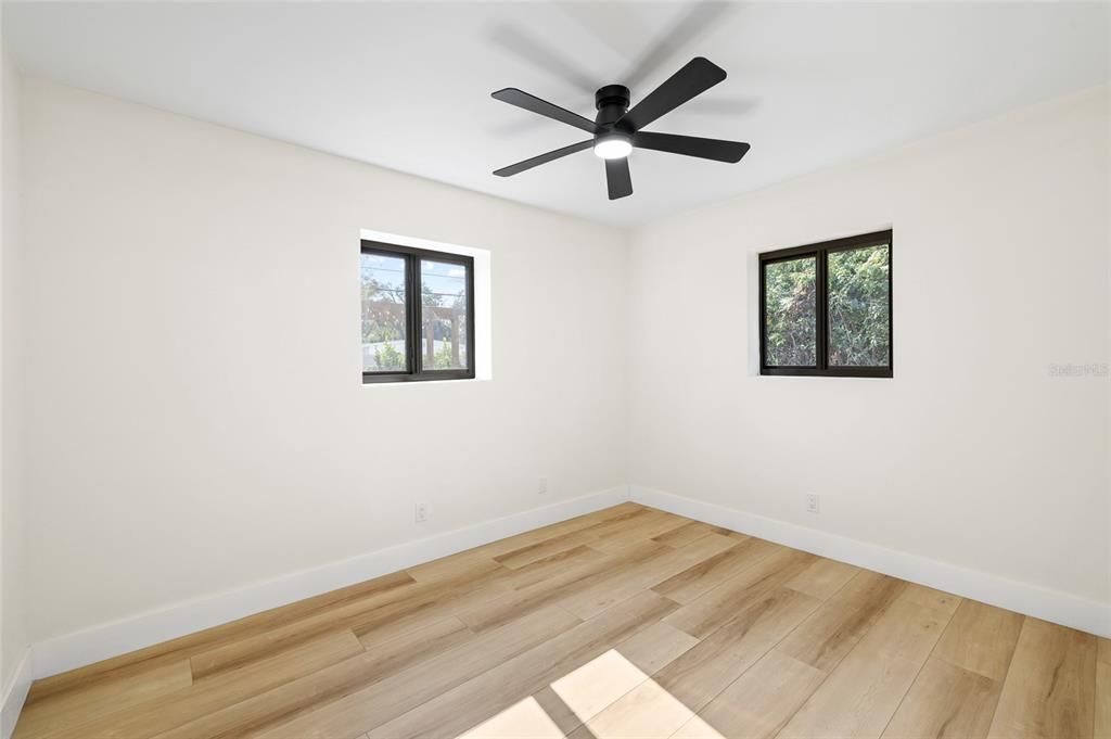 For Sale: $569,000 (3 beds, 2 baths, 1540 Square Feet)