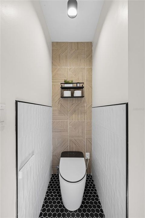 For Sale: $569,000 (3 beds, 2 baths, 1540 Square Feet)