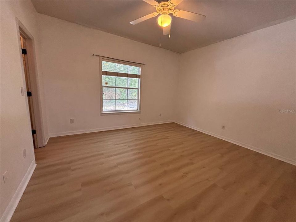 En Venta: $239,000 (2 camas, 2 baños, 1588 Pies cuadrados)