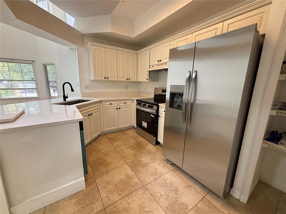 En Venta: $239,000 (2 camas, 2 baños, 1588 Pies cuadrados)