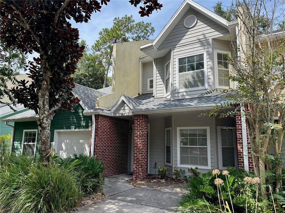 En Venta: $239,000 (2 camas, 2 baños, 1588 Pies cuadrados)